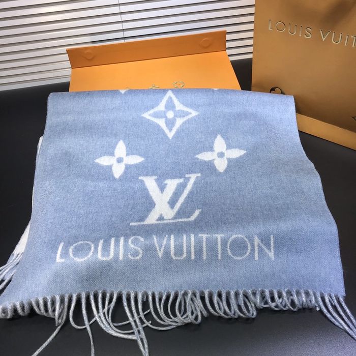 Louis Vuitton Scarf LV00044